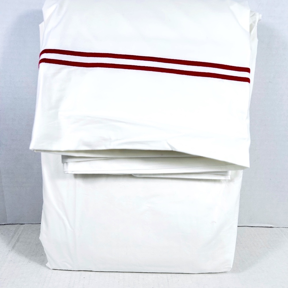 Garnet Hill Embroidered Stitch Border Cotton Percale King Duvet Cover RED Border